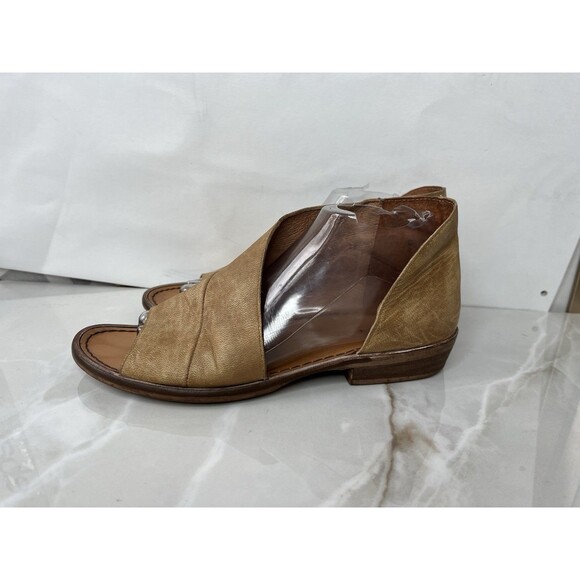 Free People Mont Blanc Sandals Flat Slip On Shoes Leather Women 39 Us 8.5 9 - Picture 1 of 11